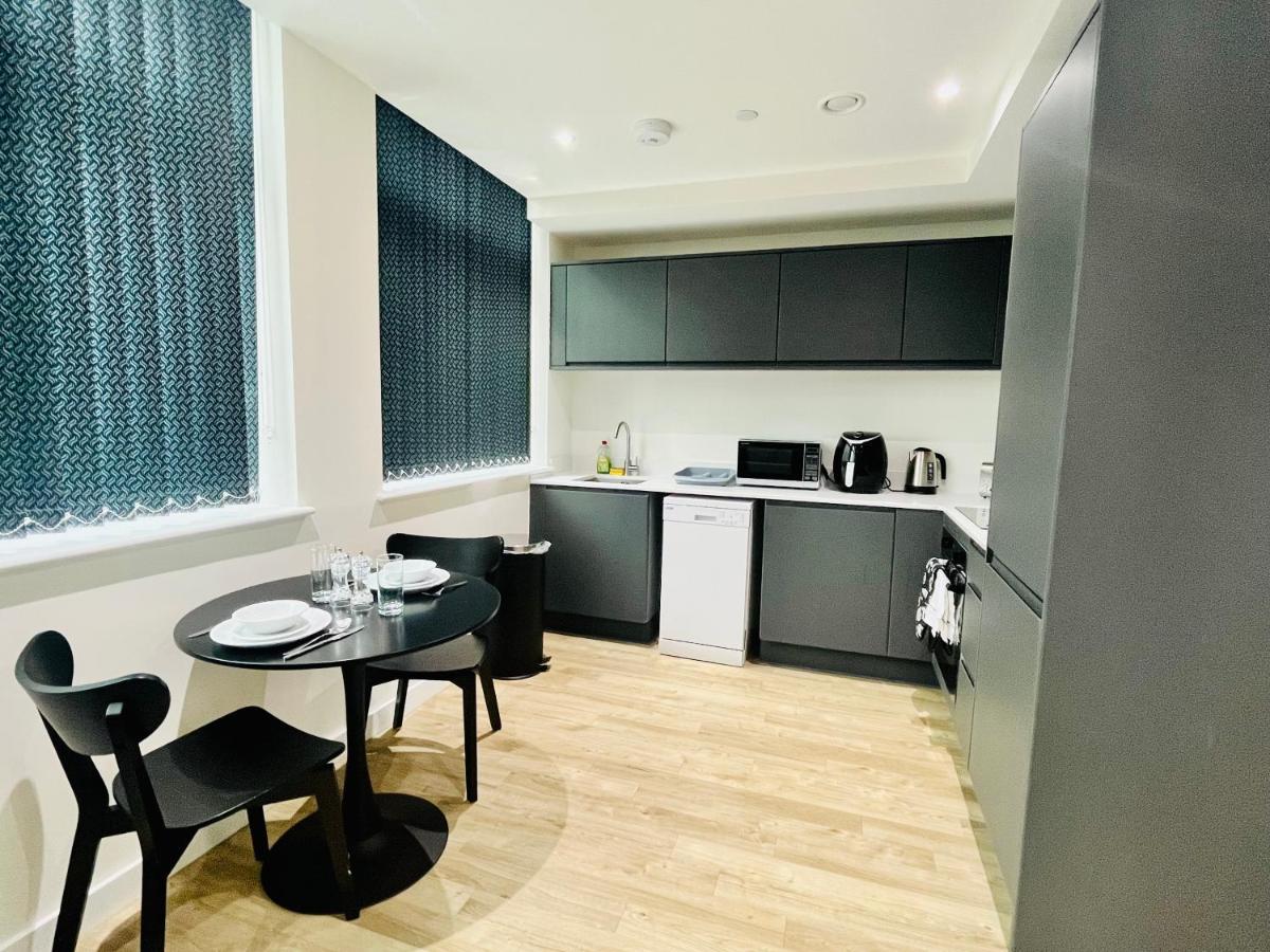 Fully Equipped One Bedroom Apartment Near Old Trafford Stadium! Manchester Exterior photo