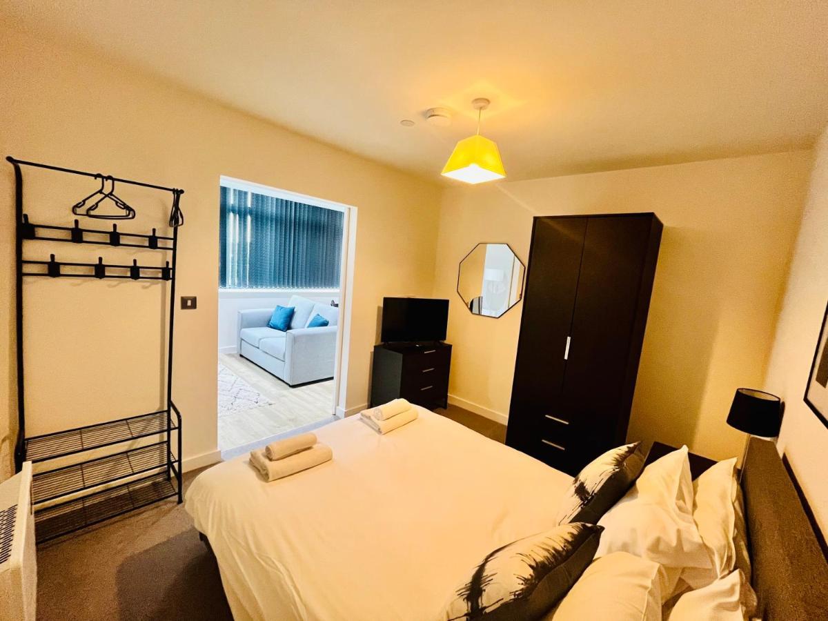 Fully Equipped One Bedroom Apartment Near Old Trafford Stadium! Manchester Exterior photo